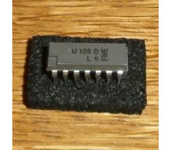 U 109 D ( 9-bit-Parittsdetektor )